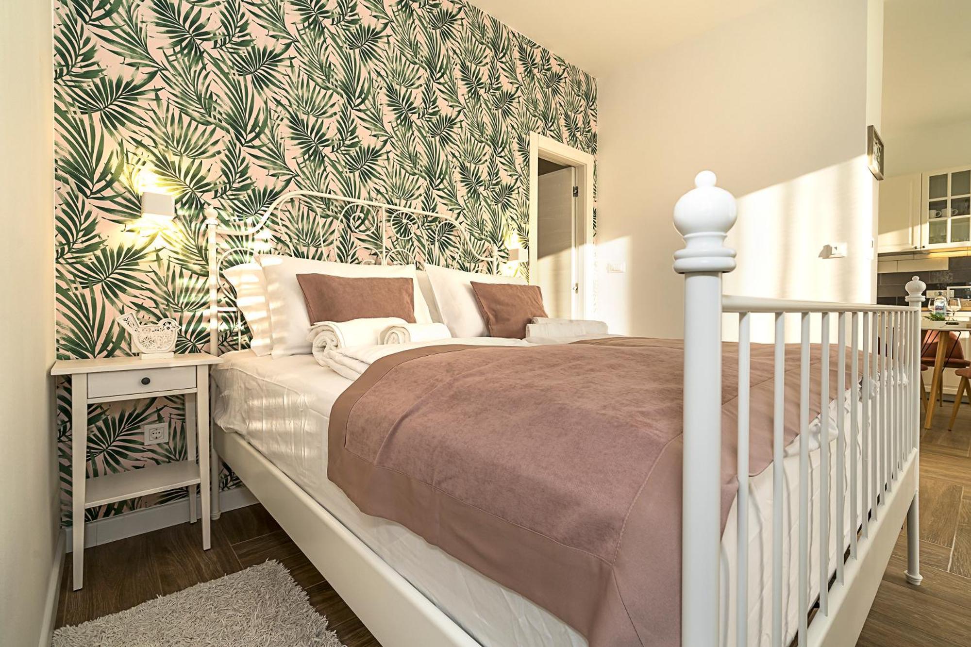 Studio Apartments Marcel สปลิท ภายนอก รูปภาพ