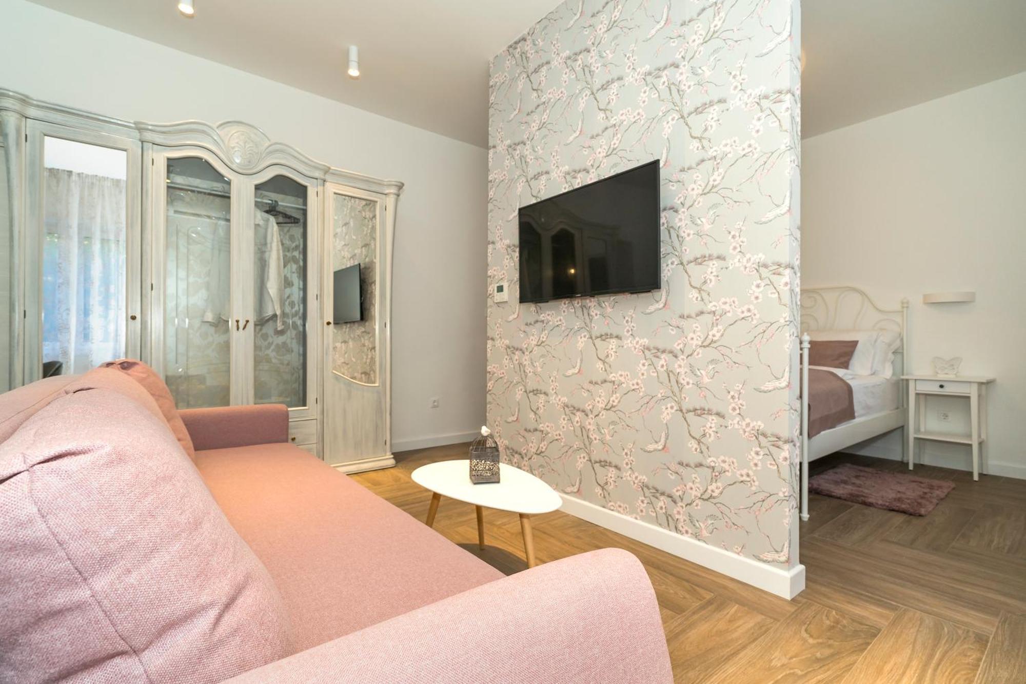 Studio Apartments Marcel สปลิท ภายนอก รูปภาพ