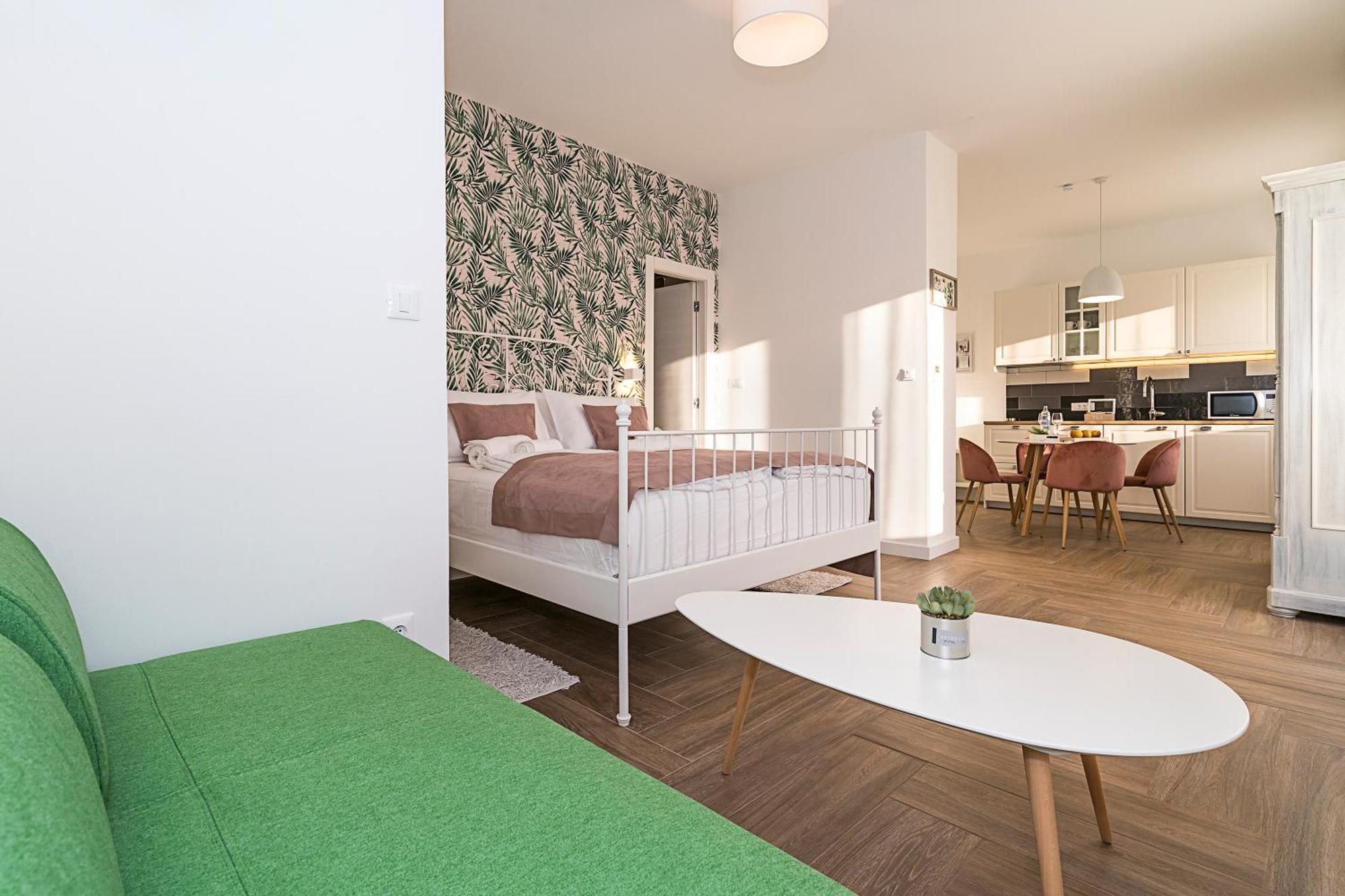 Studio Apartments Marcel สปลิท ภายนอก รูปภาพ