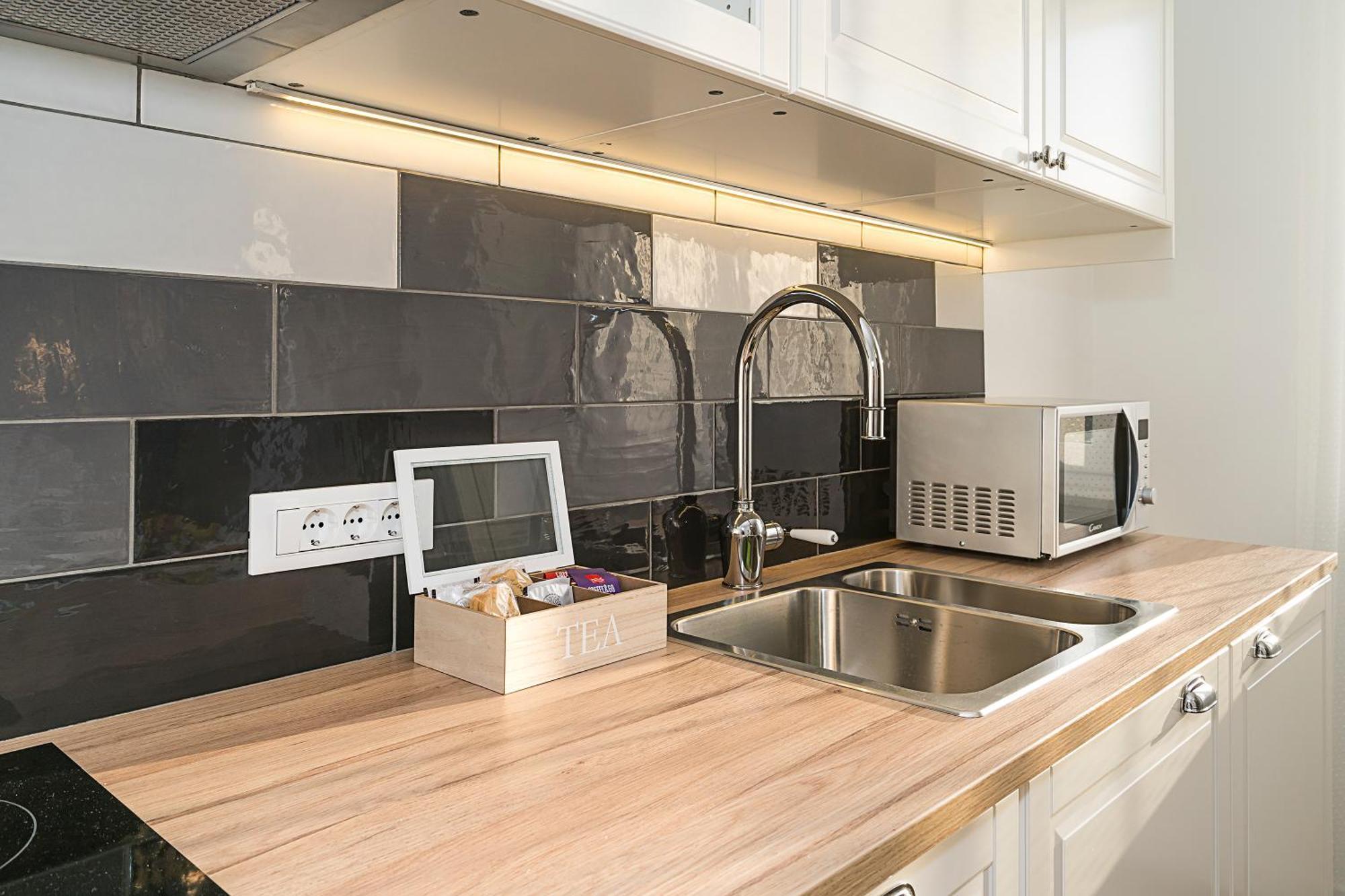 Studio Apartments Marcel สปลิท ภายนอก รูปภาพ