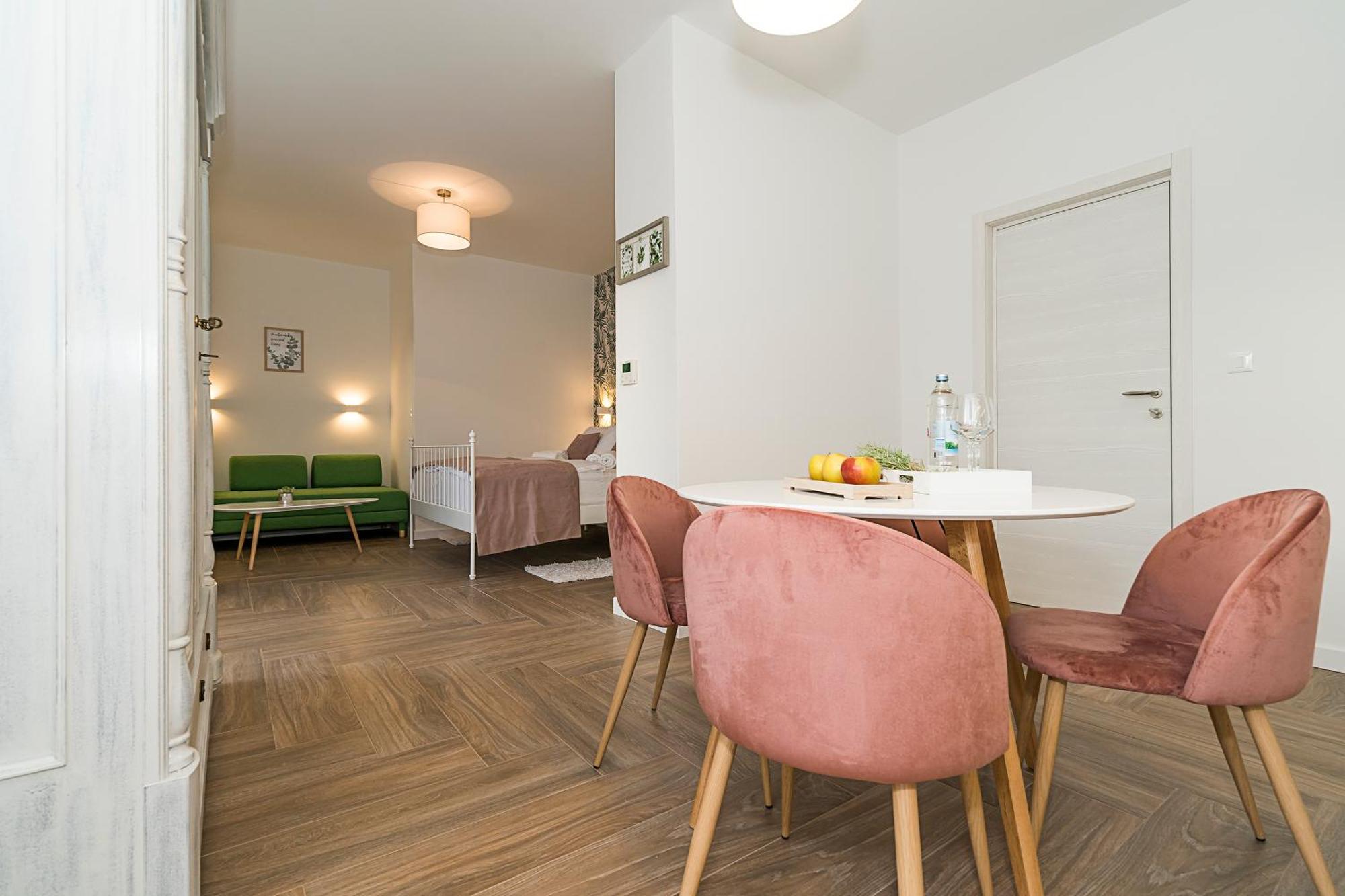 Studio Apartments Marcel สปลิท ภายนอก รูปภาพ