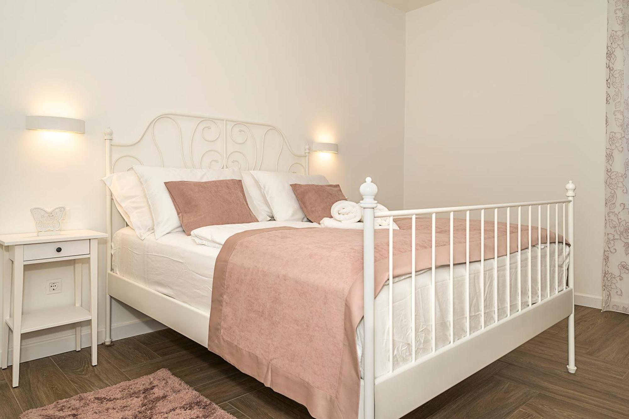 Studio Apartments Marcel สปลิท ภายนอก รูปภาพ