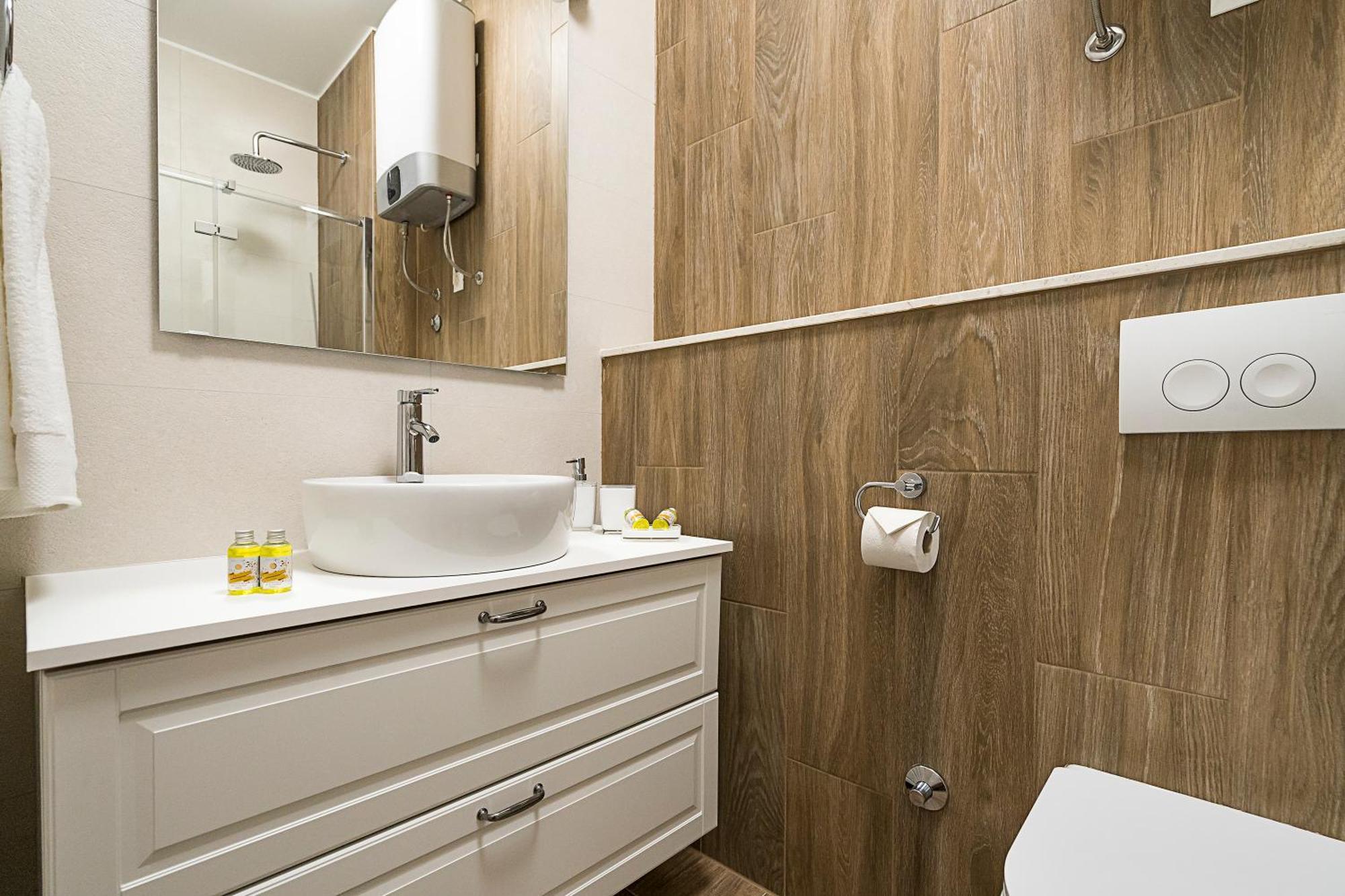 Studio Apartments Marcel สปลิท ภายนอก รูปภาพ