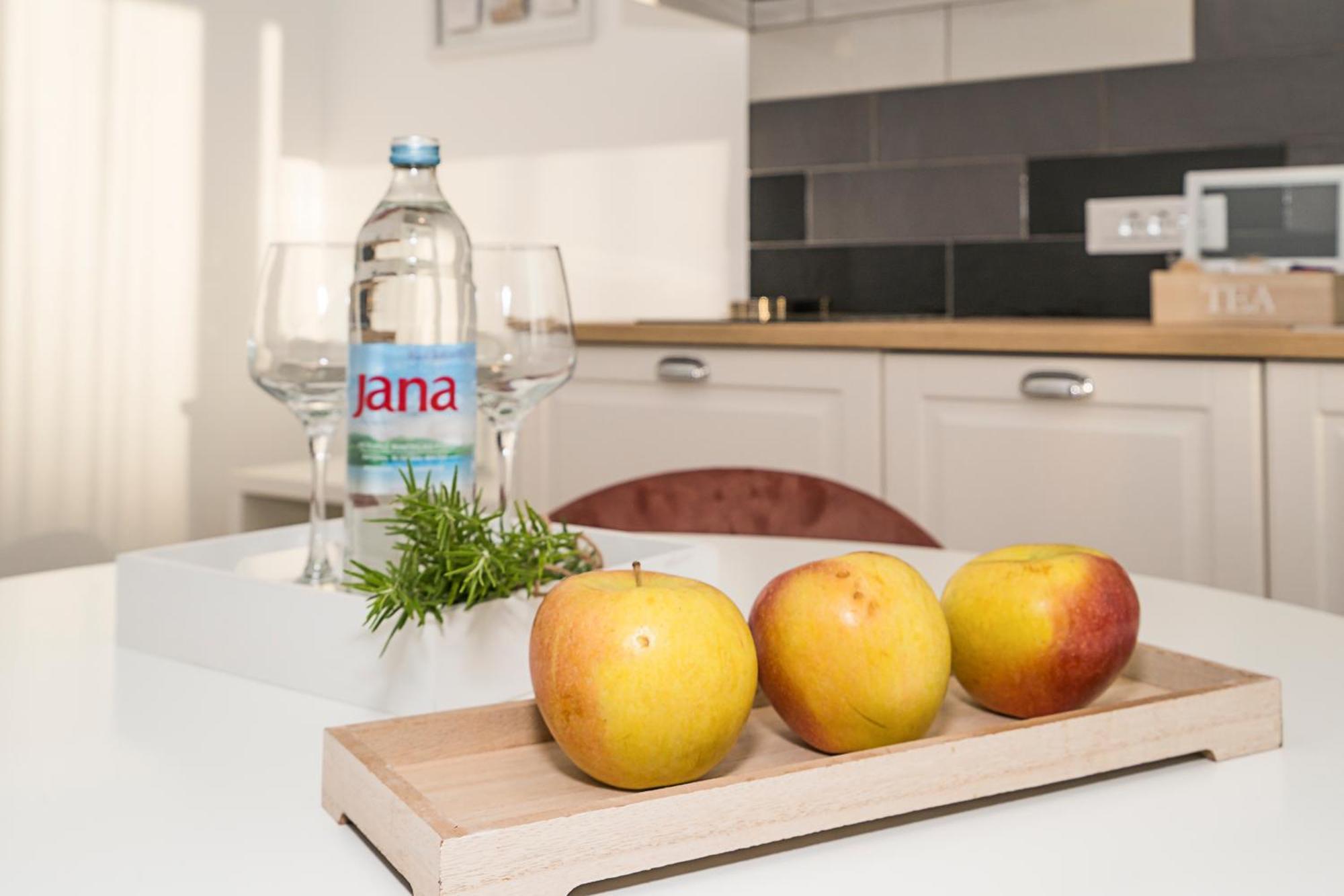 Studio Apartments Marcel สปลิท ภายนอก รูปภาพ